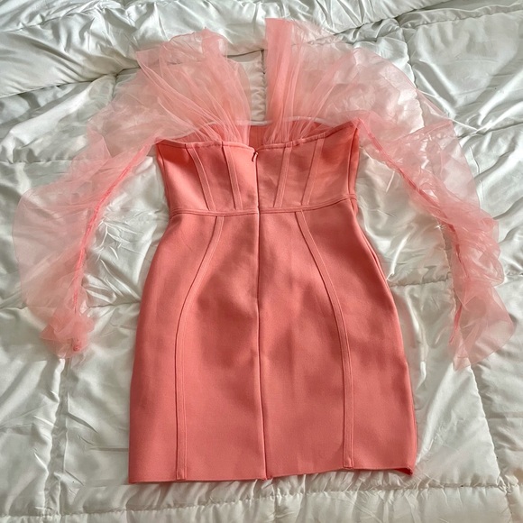 New! Off the shoulders Bandage Dress - Picture 4 of 4